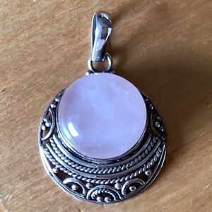 NWOT Sterling SILVER 925 PINK QUARTZ PENDANT​​